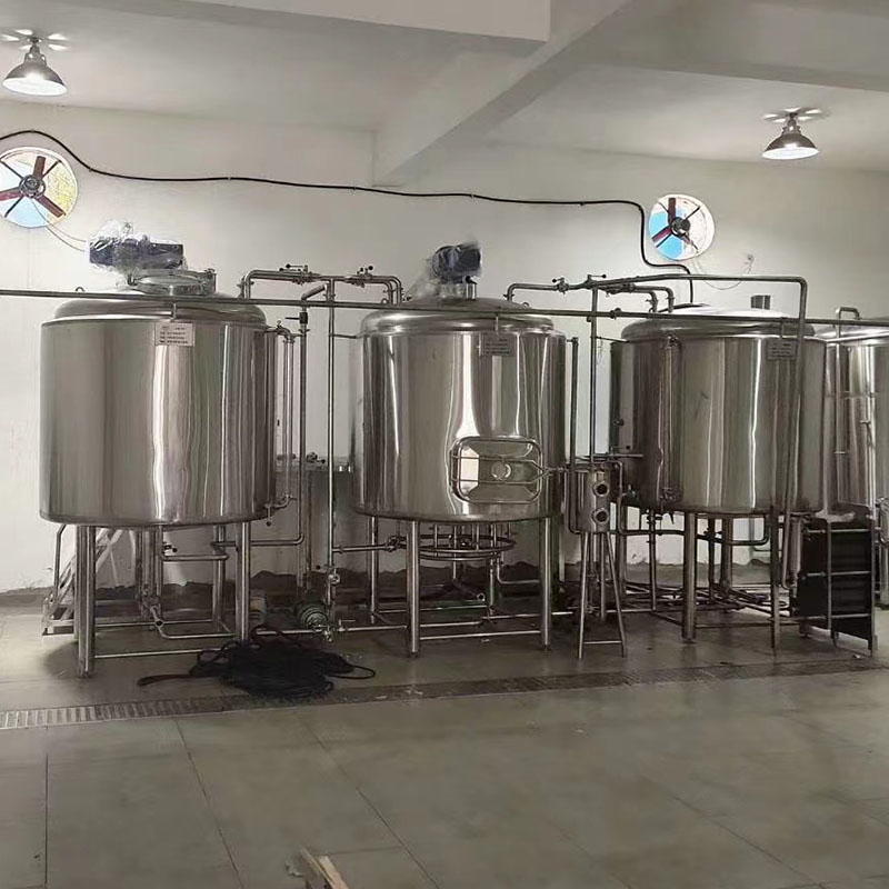 青岛精酿啤酒设备厂—如何延长精酿啤酒设备的使用寿命